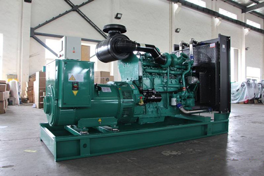 班戈320kw康明斯柴油发电车出租组图片 班戈320kw康明斯柴油发电车出租组图片